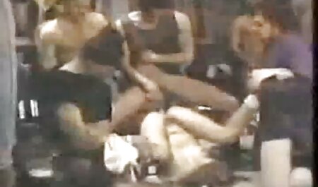 ハニーインドは二つの鶏を生産 無料 動画 女性 向け