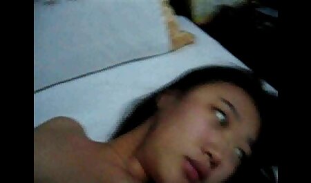 二つの十代のヌーディストスキニー遊びで税関 av 無料 女子