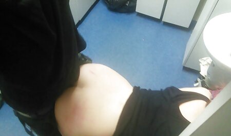 ラファエルは、三人組の性交のスキルを示しています ラブ エッチ 動画