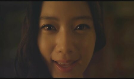 金髪黒ゃダブル 綺麗 な 女性 アダルト