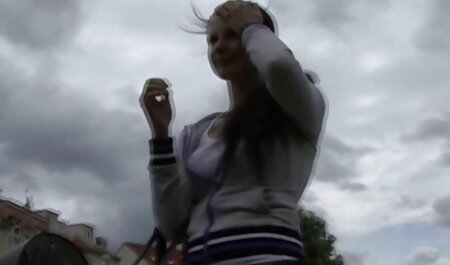 汚れた髪の金髪カルメンバレンタイン舌黒い白鳥ジェナフォックス! 働く 女性 エロ 動画