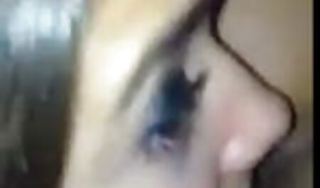 水の下で完璧なを折りたたみます エロ 動画 女 用